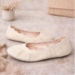 Skechers Air Cooled Memory Foam Knit Flats Stretch Fit Size 10